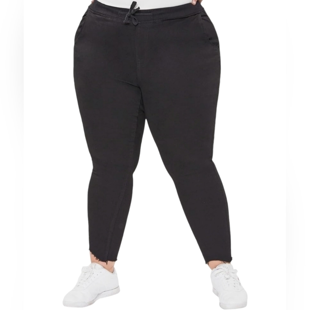ROYALTY For Me Activewear Unhemmed Jogger Women's. Size XL. New With Tags.